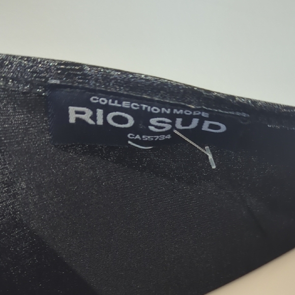 Asymmetrical Silver and Black Tank Top - Picture 4 of 11